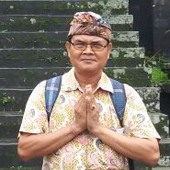 Nengah Sukada Agabalitur als deutschsprachiger Bali Reiseleiter
